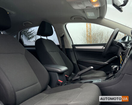 Белый Фольксваген Пассат, объемом двигателя 1.8 л и пробегом 118 тыс. км за 13700 $, фото 8 на Automoto.ua