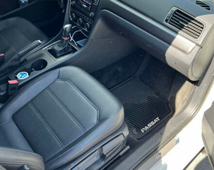 Белый Фольксваген Пассат, объемом двигателя 1.8 л и пробегом 170 тыс. км за 14700 $, фото 2 на Automoto.ua