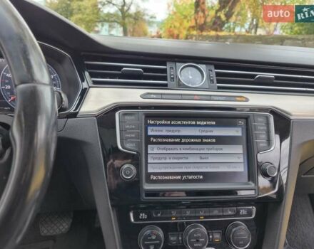 Белый Фольксваген Пассат, объемом двигателя 1.8 л и пробегом 255 тыс. км за 18200 $, фото 24 на Automoto.ua