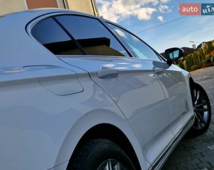 Белый Фольксваген Пассат, объемом двигателя 1.97 л и пробегом 307 тыс. км за 16999 $, фото 48 на Automoto.ua