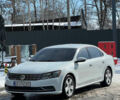 Белый Фольксваген Пассат, объемом двигателя 1.8 л и пробегом 220 тыс. км за 10500 $, фото 1 на Automoto.ua