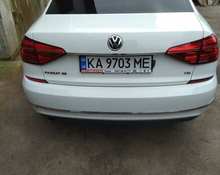 Білий Фольксваген Пассат, об'ємом двигуна 1.8 л та пробігом 165 тис. км за 13800 $, фото 8 на Automoto.ua