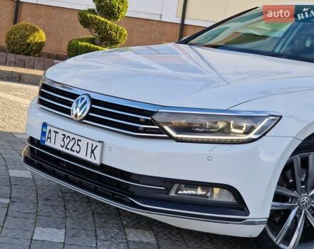 Белый Фольксваген Пассат, объемом двигателя 1.97 л и пробегом 307 тыс. км за 16999 $, фото 10 на Automoto.ua