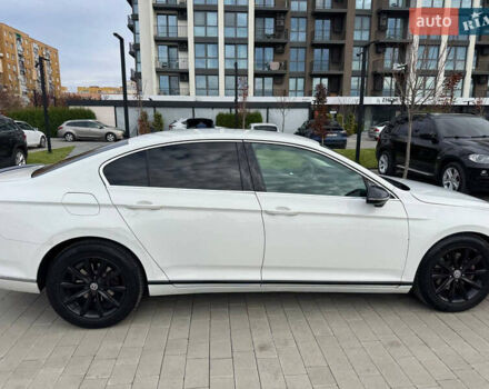 Белый Фольксваген Пассат, объемом двигателя 1.97 л и пробегом 193 тыс. км за 15999 $, фото 3 на Automoto.ua