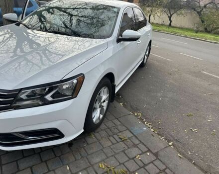 Белый Фольксваген Пассат, объемом двигателя 1.8 л и пробегом 107 тыс. км за 286 $, фото 1 на Automoto.ua