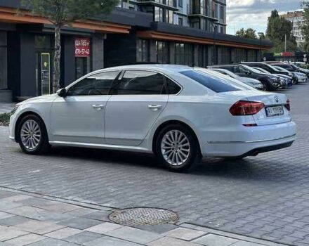 Білий Фольксваген Пассат, об'ємом двигуна 1.8 л та пробігом 110 тис. км за 8000 $, фото 6 на Automoto.ua