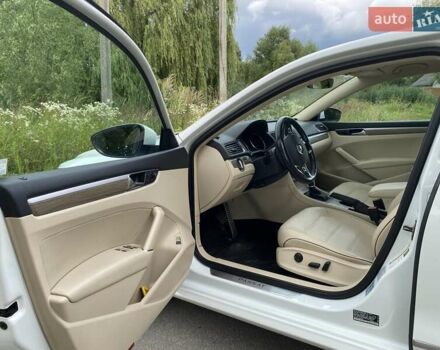 Білий Фольксваген Пассат, об'ємом двигуна 1.8 л та пробігом 118 тис. км за 15700 $, фото 12 на Automoto.ua