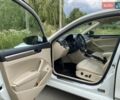 Білий Фольксваген Пассат, об'ємом двигуна 1.8 л та пробігом 118 тис. км за 15700 $, фото 12 на Automoto.ua
