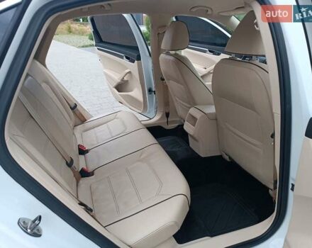 Белый Фольксваген Пассат, объемом двигателя 1.8 л и пробегом 161 тыс. км за 13499 $, фото 19 на Automoto.ua