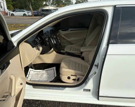 Белый Фольксваген Пассат, объемом двигателя 1.8 л и пробегом 71 тыс. км за 2600 $, фото 7 на Automoto.ua