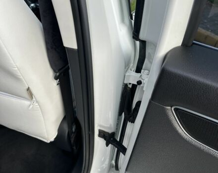 Белый Фольксваген Пассат, объемом двигателя 1.8 л и пробегом 107 тыс. км за 286 $, фото 15 на Automoto.ua