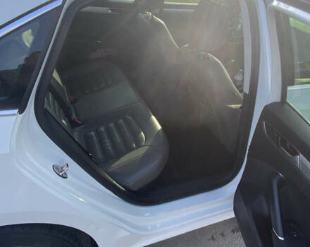 Білий Фольксваген Пассат, об'ємом двигуна 1.8 л та пробігом 240 тис. км за 10200 $, фото 5 на Automoto.ua