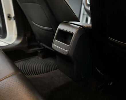 Белый Фольксваген Пассат, объемом двигателя 1.8 л и пробегом 137 тыс. км за 11900 $, фото 34 на Automoto.ua