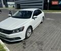 Белый Фольксваген Пассат, объемом двигателя 1.8 л и пробегом 107 тыс. км за 12100 $, фото 6 на Automoto.ua
