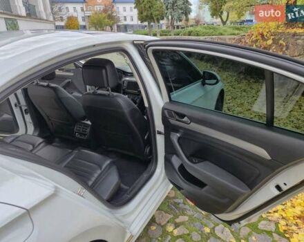 Белый Фольксваген Пассат, объемом двигателя 1.8 л и пробегом 255 тыс. км за 18200 $, фото 19 на Automoto.ua