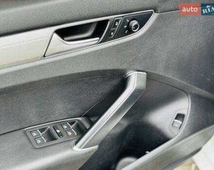 Белый Фольксваген Пассат, объемом двигателя 1.8 л и пробегом 205 тыс. км за 9100 $, фото 15 на Automoto.ua