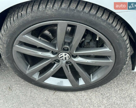 Белый Фольксваген Пассат, объемом двигателя 1.8 л и пробегом 193 тыс. км за 11500 $, фото 17 на Automoto.ua