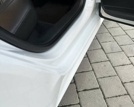 Белый Фольксваген Пассат, объемом двигателя 1.8 л и пробегом 137 тыс. км за 11900 $, фото 30 на Automoto.ua