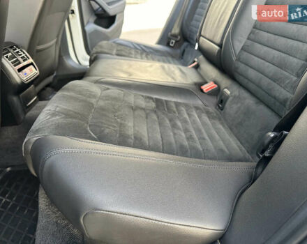 Фольксваген Пассат 2016 в Одессе на Automoto.ua Белый Фольксваген Пассат, объемом двигателя 1.4 л и пробегом 235 тыс. км за 17500 $, фото 20 на Automoto.ua