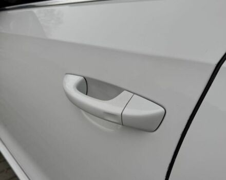 Белый Фольксваген Пассат, объемом двигателя 1.8 л и пробегом 165 тыс. км за 12199 $, фото 19 на Automoto.ua