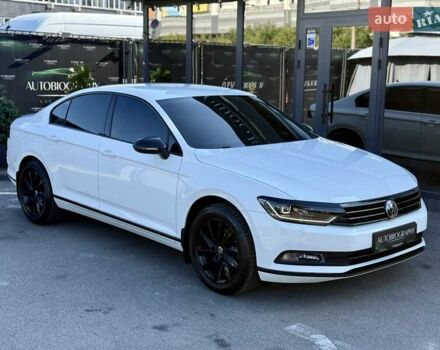 Білий Фольксваген Пассат, об'ємом двигуна 1.97 л та пробігом 174 тис. км за 21500 $, фото 4 на Automoto.ua