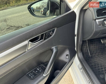 Белый Фольксваген Пассат, объемом двигателя 1.8 л и пробегом 157 тыс. км за 13200 $, фото 16 на Automoto.ua