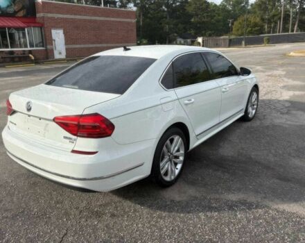 Білий Фольксваген Пассат, об'ємом двигуна 1.8 л та пробігом 77 тис. км за 2600 $, фото 6 на Automoto.ua