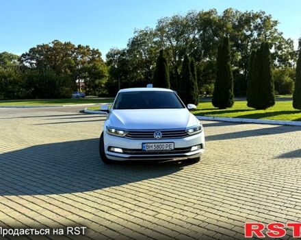 Белый Фольксваген Пассат, объемом двигателя 2 л и пробегом 138 тыс. км за 24500 $, фото 6 на Automoto.ua