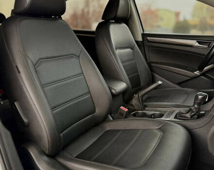 Белый Фольксваген Пассат, объемом двигателя 1.8 л и пробегом 165 тыс. км за 12299 $, фото 22 на Automoto.ua