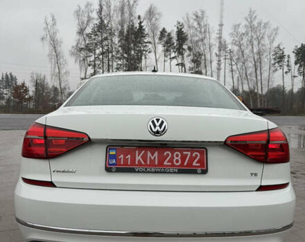 Белый Фольксваген Пассат, объемом двигателя 1.8 л и пробегом 147 тыс. км за 12399 $, фото 5 на Automoto.ua