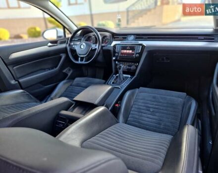 Белый Фольксваген Пассат, объемом двигателя 1.97 л и пробегом 307 тыс. км за 16999 $, фото 67 на Automoto.ua