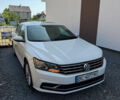 Білий Фольксваген Пассат, об'ємом двигуна 1.8 л та пробігом 233 тис. км за 12500 $, фото 1 на Automoto.ua