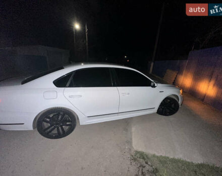 Белый Фольксваген Пассат, объемом двигателя 1.8 л и пробегом 139 тыс. км за 13500 $, фото 15 на Automoto.ua