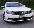 Білий Фольксваген Пассат, об'ємом двигуна 1.8 л та пробігом 300 тис. км за 10000 $, фото 1 на Automoto.ua