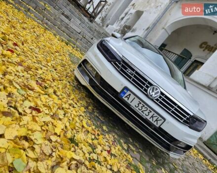 Белый Фольксваген Пассат, объемом двигателя 1.8 л и пробегом 255 тыс. км за 18200 $, фото 9 на Automoto.ua