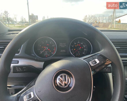 Білий Фольксваген Пассат, об'ємом двигуна 1.8 л та пробігом 240 тис. км за 10200 $, фото 11 на Automoto.ua