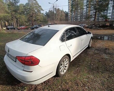 Белый Фольксваген Пассат, объемом двигателя 1.78 л и пробегом 175 тыс. км за 11800 $, фото 4 на Automoto.ua