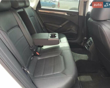 Белый Фольксваген Пассат, объемом двигателя 1.8 л и пробегом 131 тыс. км за 7000 $, фото 6 на Automoto.ua