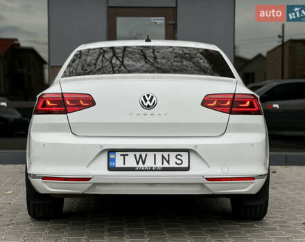 Білий Фольксваген Пассат, об'ємом двигуна 1.4 л та пробігом 248 тис. км за 14500 $, фото 4 на Automoto.ua