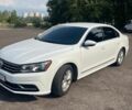Білий Фольксваген Пассат, об'ємом двигуна 1.8 л та пробігом 180 тис. км за 13500 $, фото 1 на Automoto.ua