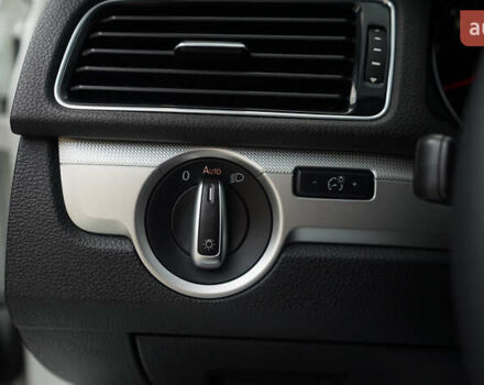 Білий Фольксваген Пассат, об'ємом двигуна 1.8 л та пробігом 204 тис. км за 12000 $, фото 16 на Automoto.ua