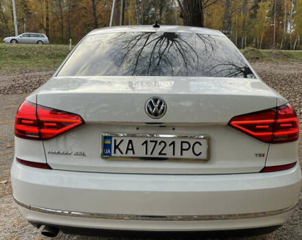 Фольксваген Пассат 2016 в Киеве на Automoto.ua Белый Фольксваген Пассат, объемом двигателя 1.8 л и пробегом 160 тыс. км за 11000 $, фото 6 на Automoto.ua