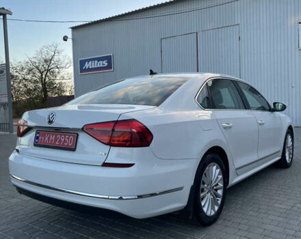 Белый Фольксваген Пассат, объемом двигателя 0 л и пробегом 38 тыс. км за 15600 $, фото 5 на Automoto.ua