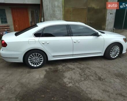 Білий Фольксваген Пассат, об'ємом двигуна 1.8 л та пробігом 165 тис. км за 13800 $, фото 2 на Automoto.ua