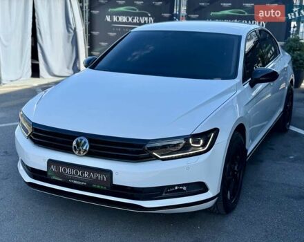 Білий Фольксваген Пассат, об'ємом двигуна 1.97 л та пробігом 174 тис. км за 21500 $, фото 12 на Automoto.ua