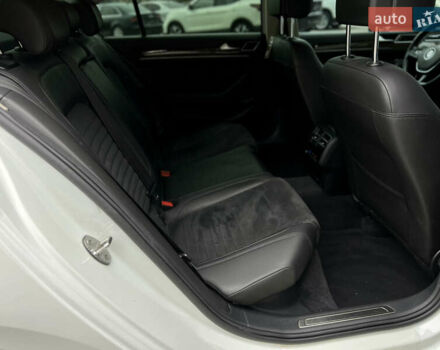 Білий Фольксваген Пассат, об'ємом двигуна 1.4 л та пробігом 248 тис. км за 14500 $, фото 25 на Automoto.ua