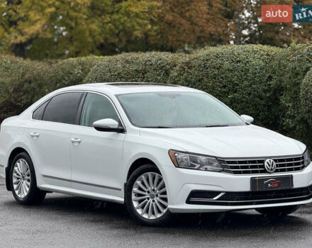 Белый Фольксваген Пассат, объемом двигателя 1.8 л и пробегом 233 тыс. км за 11900 $, фото 2 на Automoto.ua