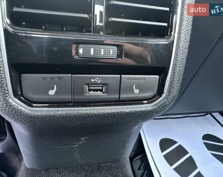 Белый Фольксваген Пассат, объемом двигателя 1.8 л и пробегом 155 тыс. км за 11900 $, фото 16 на Automoto.ua