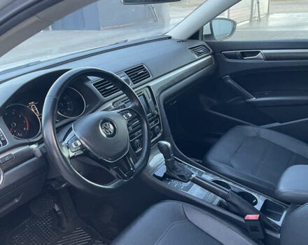 Белый Фольксваген Пассат, объемом двигателя 0 л и пробегом 38 тыс. км за 15600 $, фото 10 на Automoto.ua