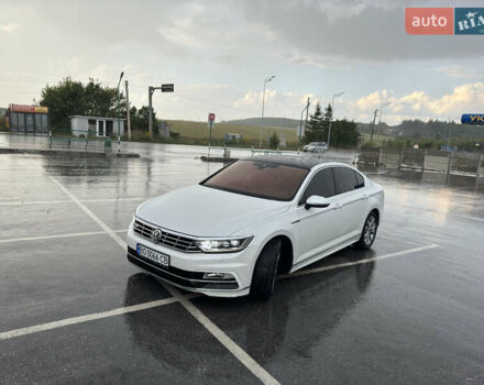 Белый Фольксваген Пассат, объемом двигателя 1.97 л и пробегом 206 тыс. км за 25000 $, фото 5 на Automoto.ua